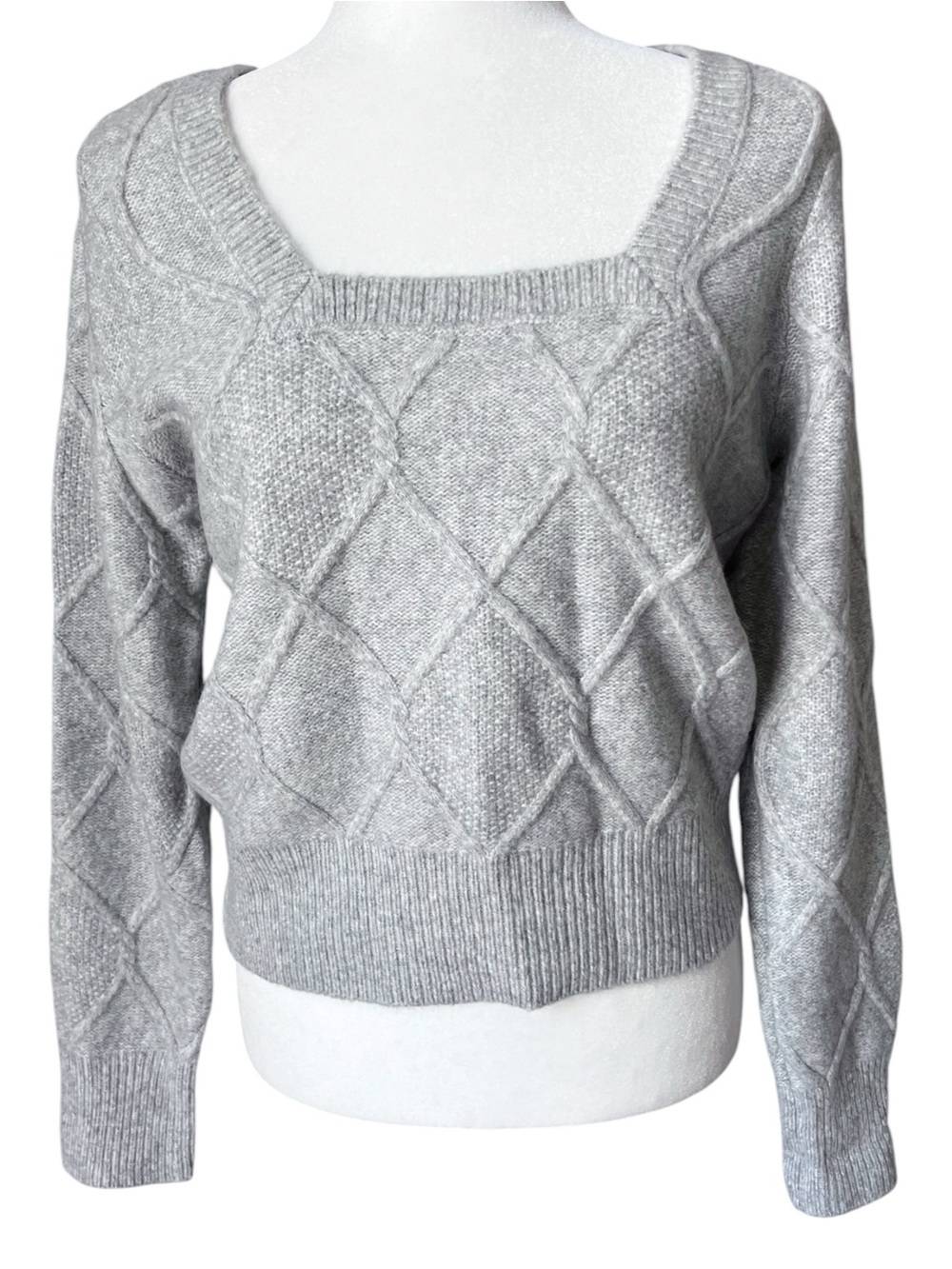 Anthropologie Gray Square Neck Diamond Pattern Cable Knit Sweater Size Medium